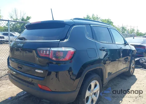 2020 Jeep Compass Latitude 4X4 from USA, damaged, VIN 3C4NJDBB2LT112590
